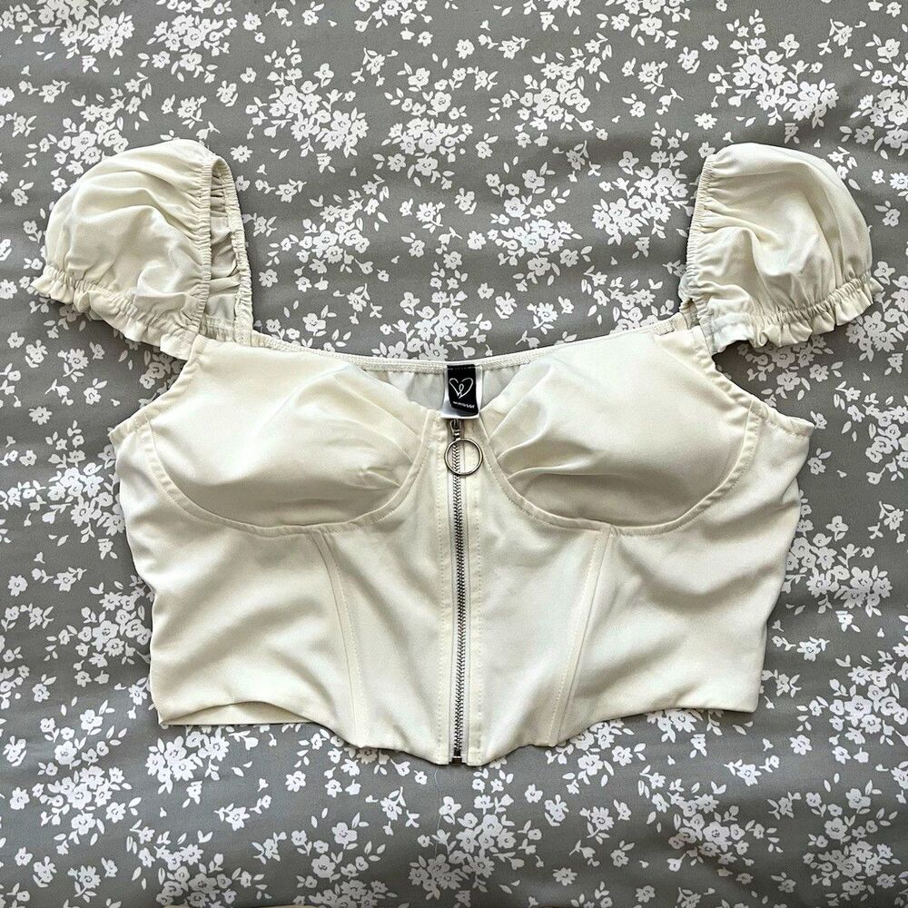 Windsor White Solid Square Neck Puff Short Sleeve Cropped Zip Front Top L